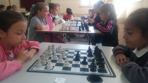 Satranç Turnuvası Düzenlendi.
