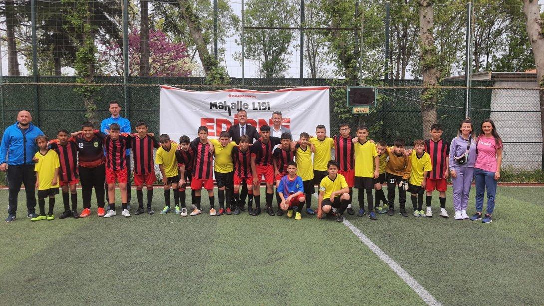  23 Nisan Ulusal Egemenlik ve Çocuk Bayramı Haftası etkinlikleri kapsamında ortaokullar arasında Kız Voleybol ve Erkek Futbol turnuvaları yapıldı.